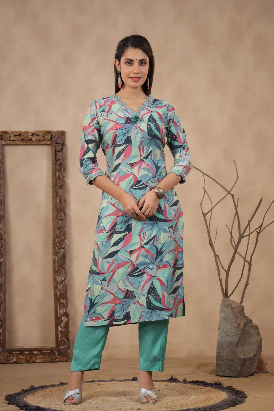 Modal-Muslin Floral Kurta Pant Dupatta Set