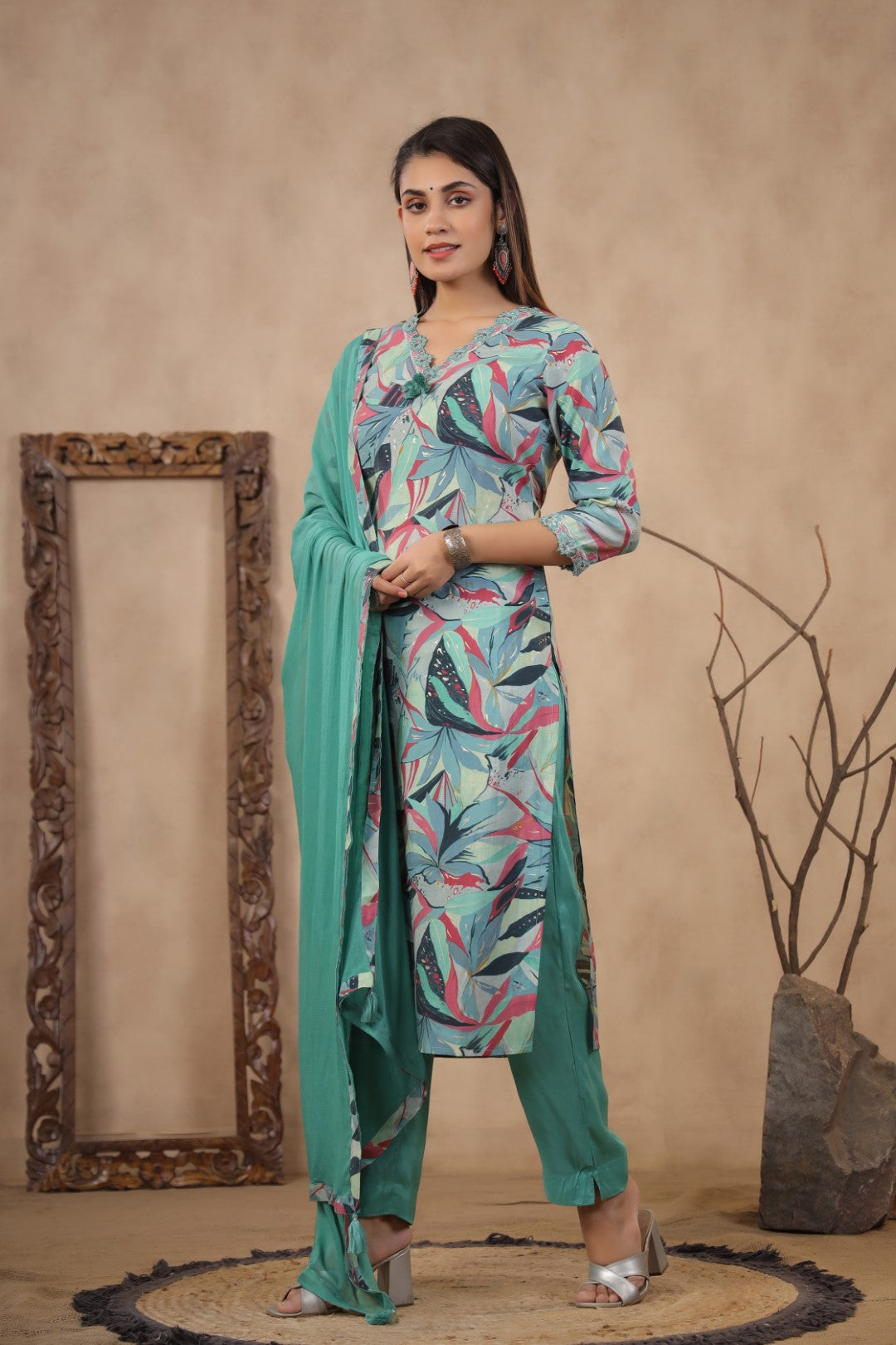 Modal-Muslin Floral Kurta Pant Dupatta Set