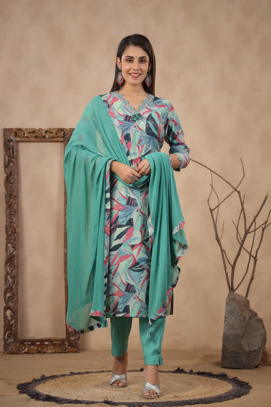 Modal-Muslin Floral Kurta Pant Dupatta Set