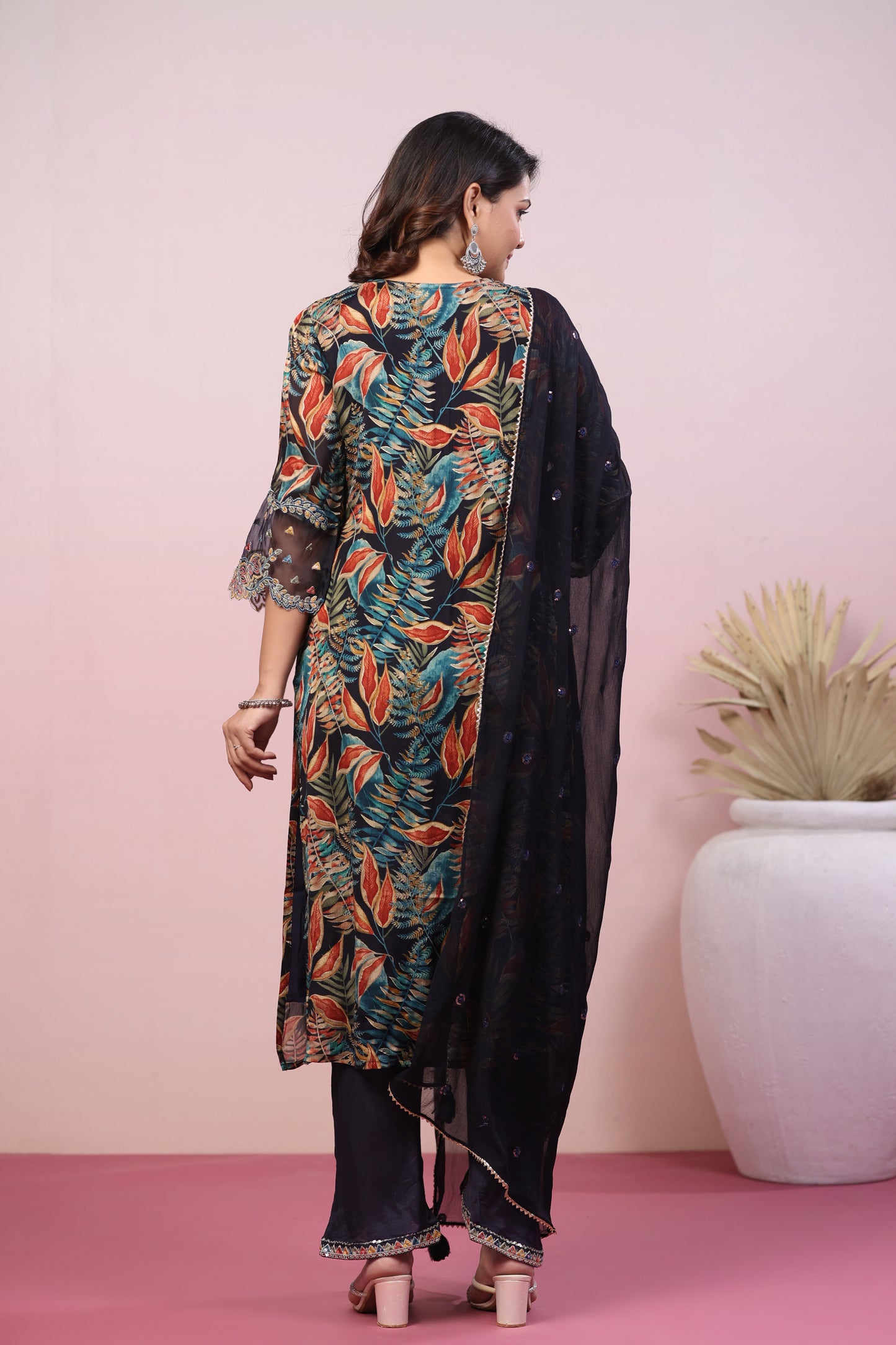 Chinnon Emroided Kurta Pant Set