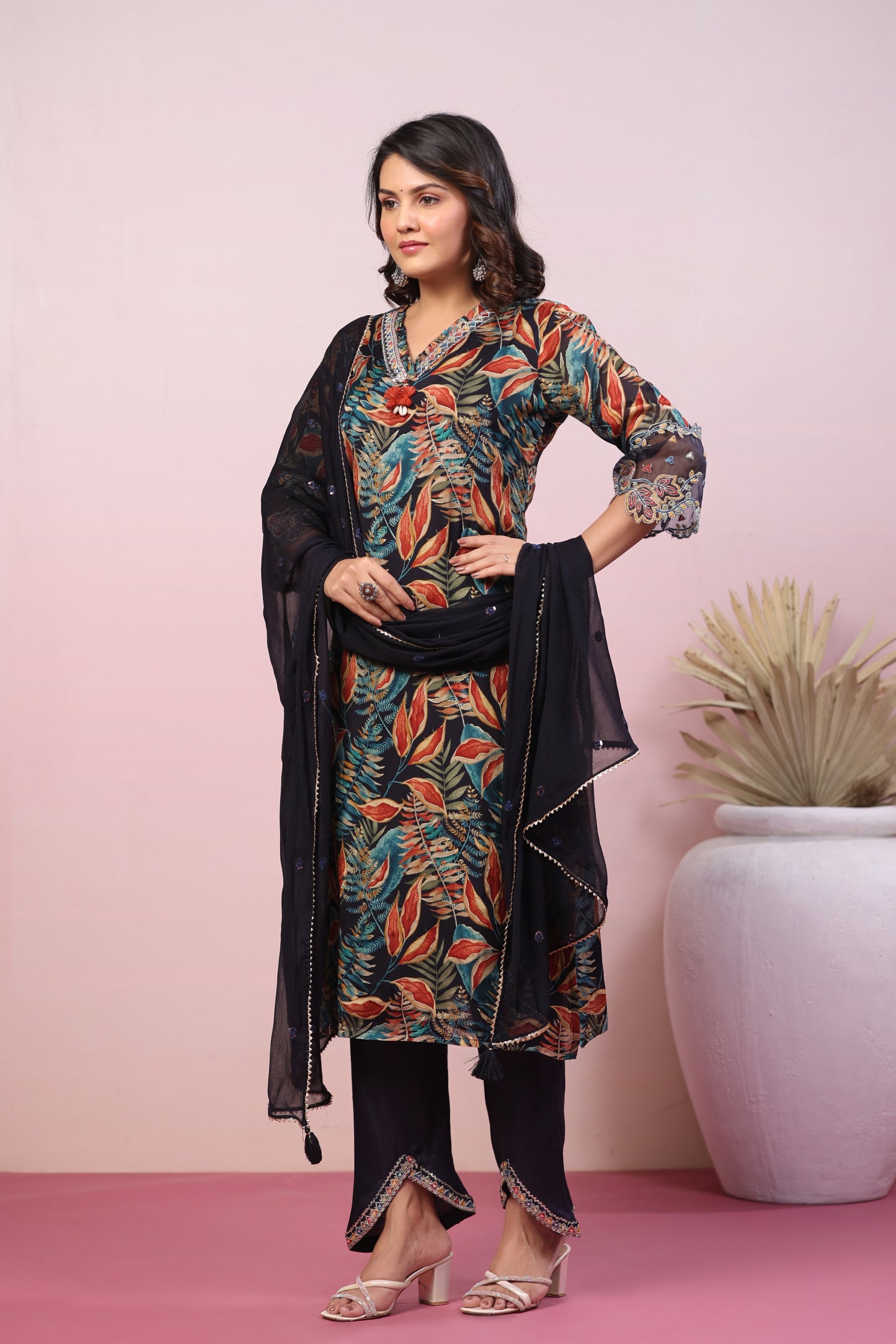 Chinnon Emroided Kurta Pant Set