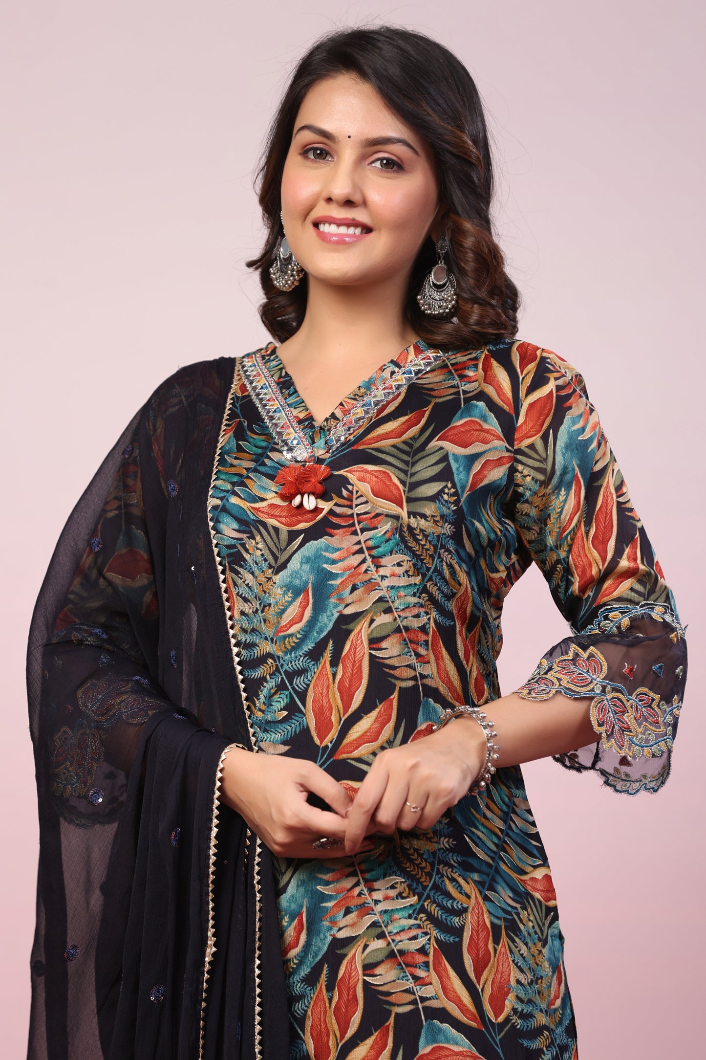 Chinnon Emroided Kurta Pant Set