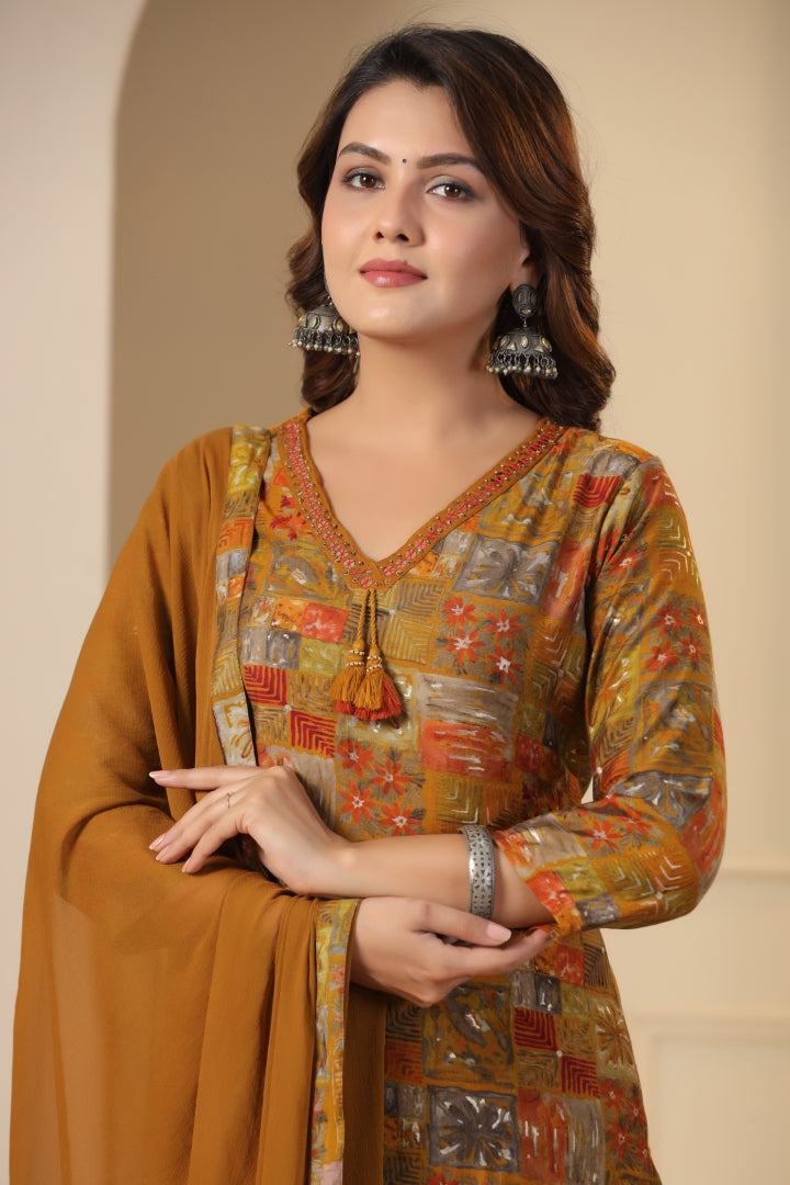 Modal-Chanderi Kurta Pant Dupatta Set